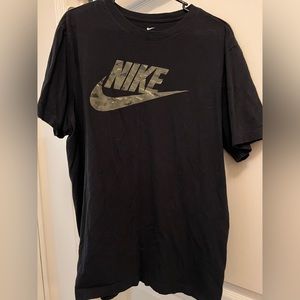 Nike t-shirt